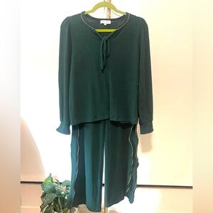 Michael Stars 2 piece Deep Forest Green Small Lounge 2 piece set